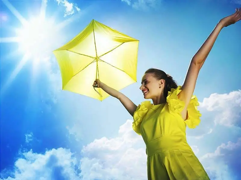 As lentes de contacto protegem os olhos dos raios UV As lentes de contacto protegem os olhos dos raios UV